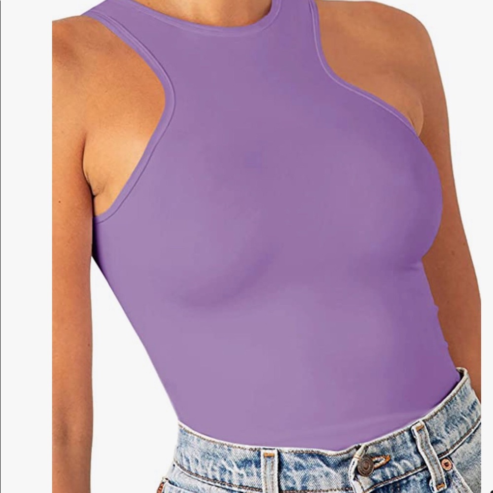 Women’s sleeveless